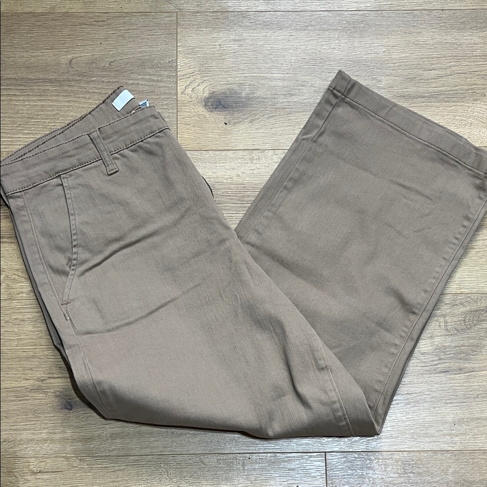 Ella Moss Women's Straight-Leg Trousers in Taupe